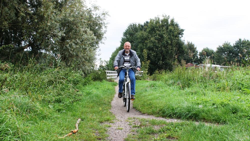 Albert Bleijenerg op de fiets