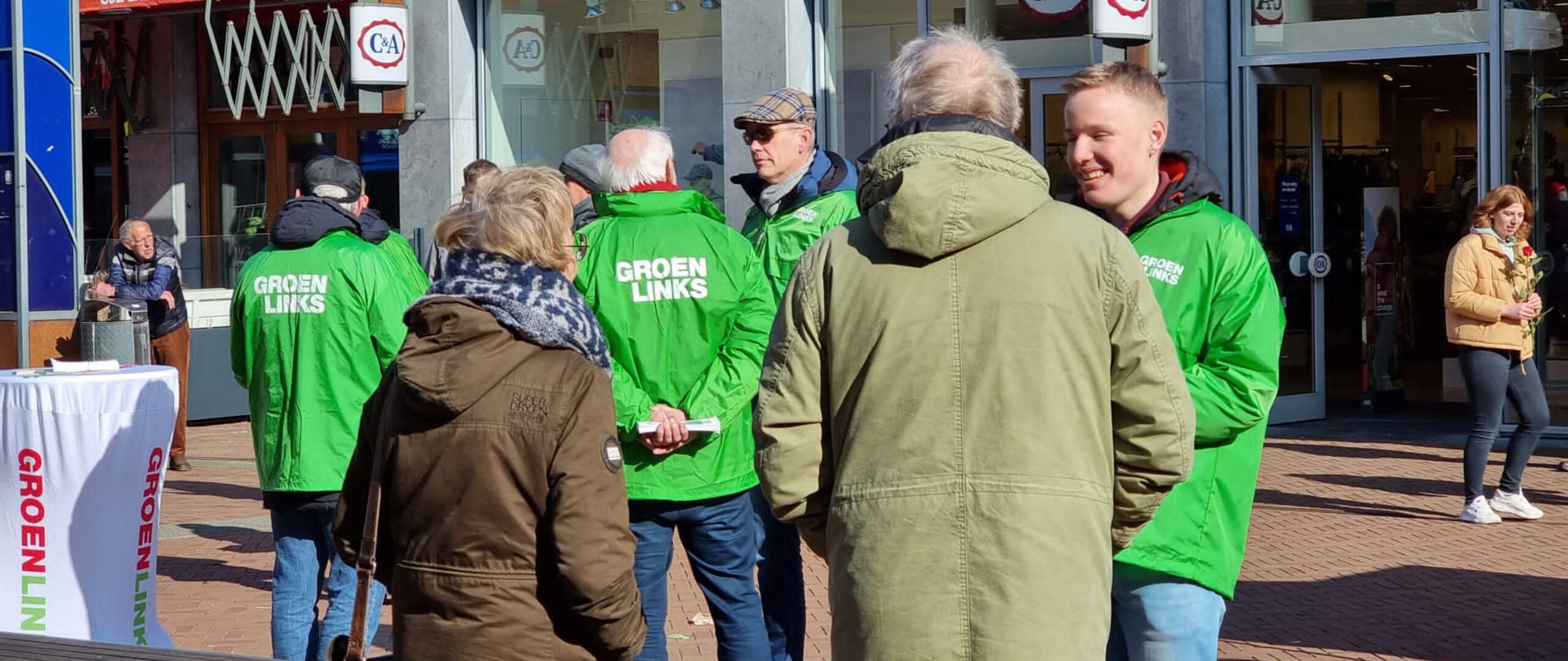 Verkiezingscampagne in Dronten voor de gemeenteraad in maart 2022