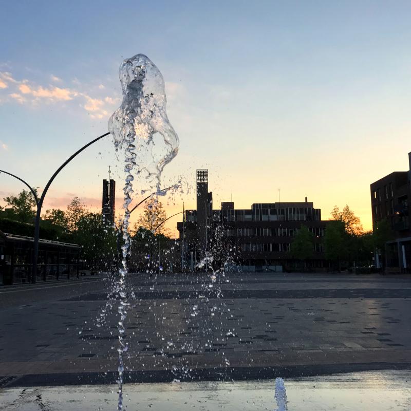 Meerpaalplein en gemeentehuis Dronten Meerpaalplein en gemeentehuis Dronten